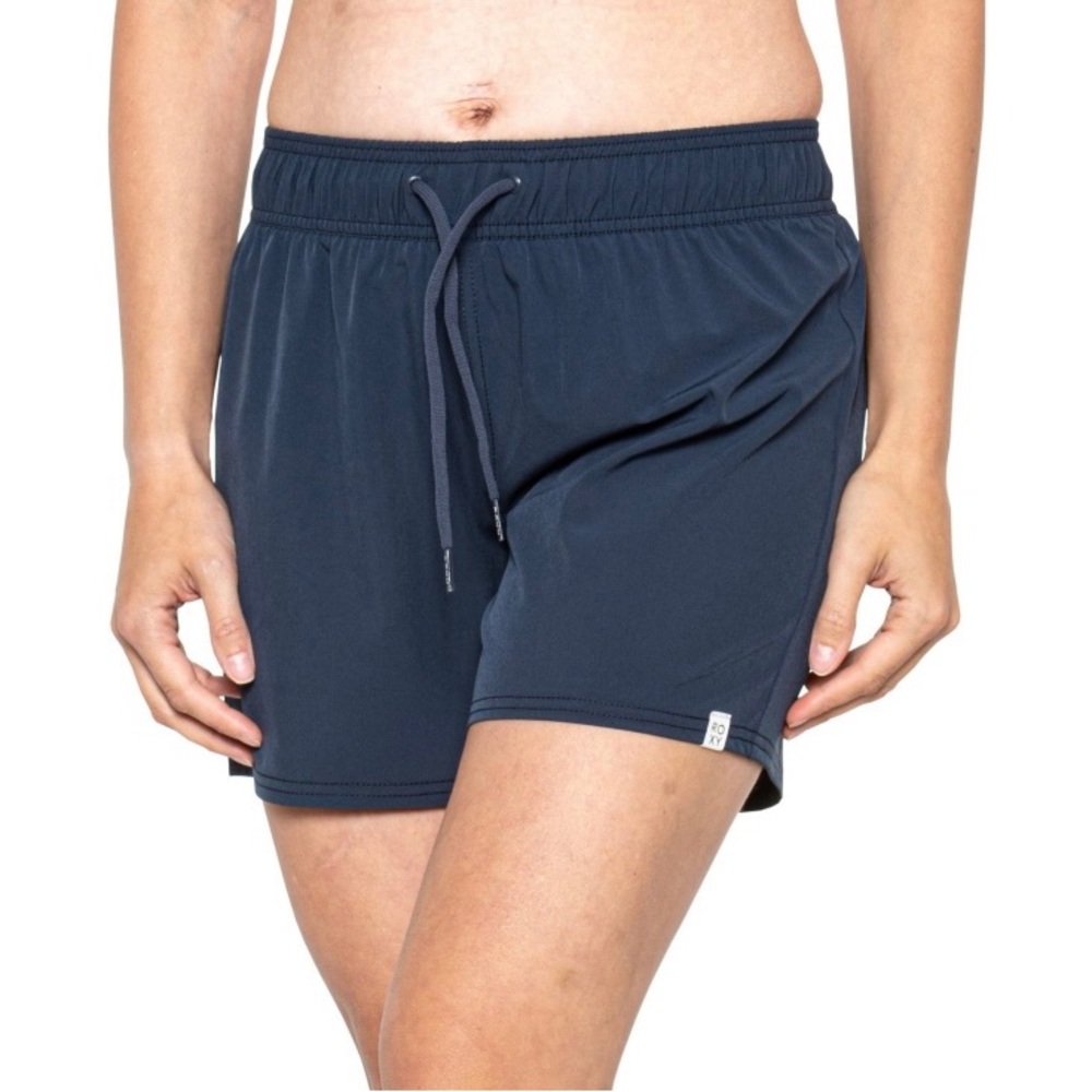 Women’s board shorts